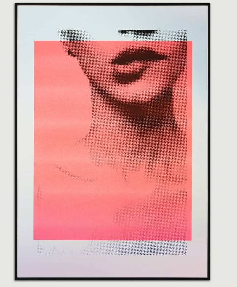 Biting Lip Pink RISO - Image 4